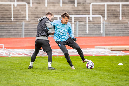Fystränare Mark Read och Jonas Knudsen