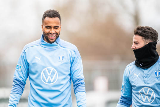 Isaac Kiese Thelin och Erdal Rakip