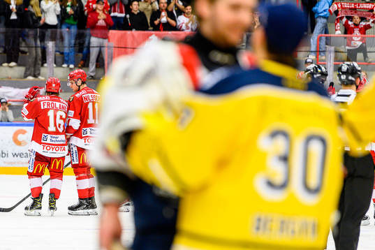 Troja/Ljungbys Dennis Fröland och August Nilsson deppar