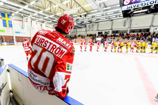 Troja/Ljungbys Alexander Bjurström deppar