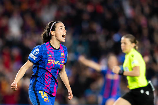 Aitana Bonmati of Barcelona celebrates the 2-2 goal