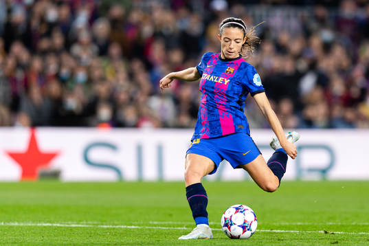 Aitana Bonmati of Barcelona scores the 2-2 goal