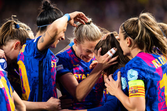 Fridolina Rolfö of Barcelona celebrates the 3-2 goal