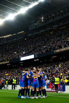 Players of Barcelona celebrate the 3-2 goal