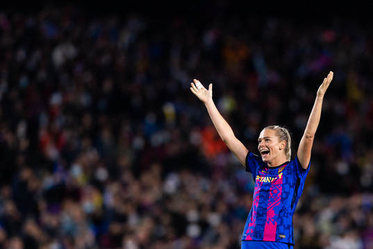 Fridolina Rolfö of Barcelona celebrates