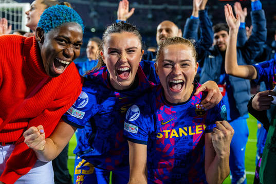 Asisat Oshoala, Ingrid Syrstad Engen and Fridolina Rolfö