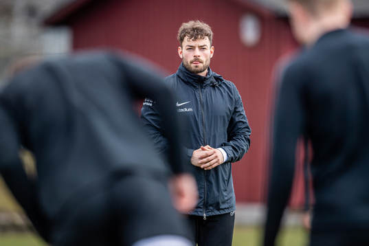 Fystränare Sebastian Ceder