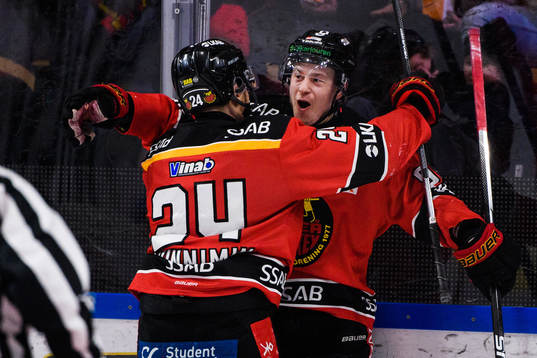 Luleås Pontus Andreasson jublar