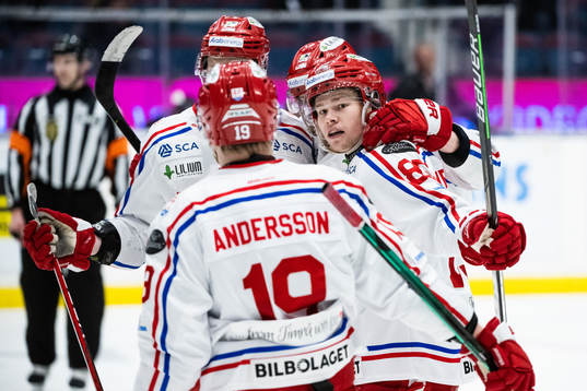 Timrås Filip Westerlund jublar