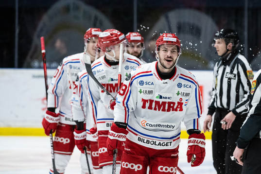 Timrås Ty Rattie jublar
