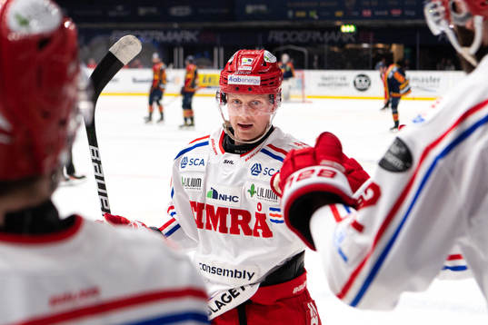 Timrås Jens Lööke jublar