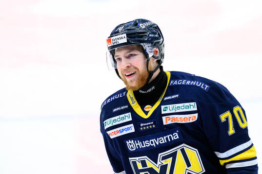 s Marcus Davidsson jublar