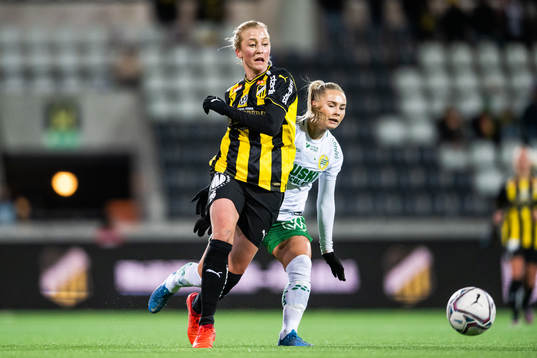 Häckens Julia Karlernäs