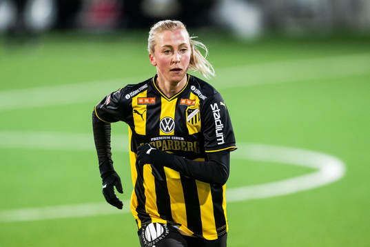 Häckens Julia Karlernäs