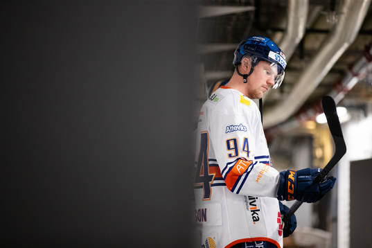 Växjös Joel Persson innan kvartsfinal ett i SHL mellan