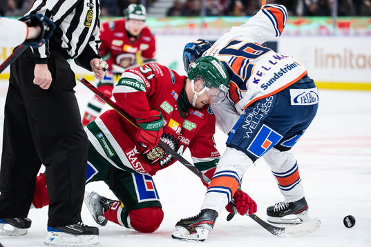 Frölundas Nicklas Lasu och Växjös Joel Kellman