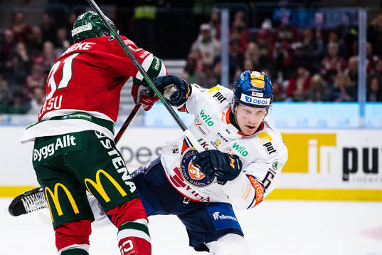 Frölundas Nicklas Lasu och Växjös Theodor Johnsson