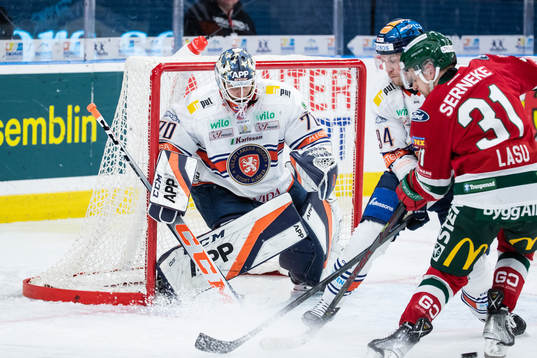Växjös målvakt Adam Åhman