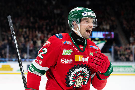 Frölundas Patrik Carlsson jublar