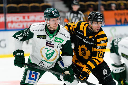 Färjestads Victor Ejdsell och Skellefteås Joakim