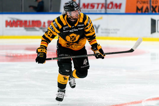Skellefteås Tom Kühnhackl