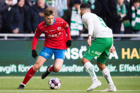 Helsingborgs Lucas Lingman och Hammarbys Mohanad Jeahze