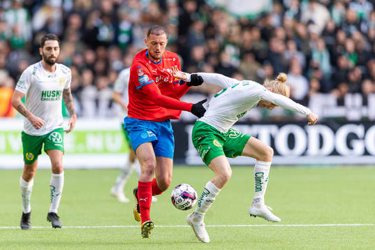 Helsingborgs Albert Ejupi och Hammarbys Gustav Ludwigson