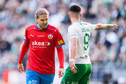 Helsingborgs Charlie Weberg och Hammarbys Astrit Selmani
