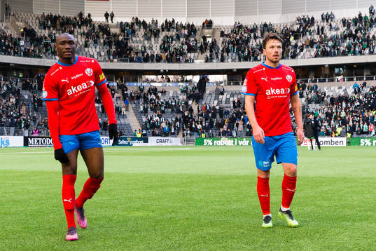 Helsingborgs Ravy Tsouka-Dozi och Viljormur Davidsen deppar
