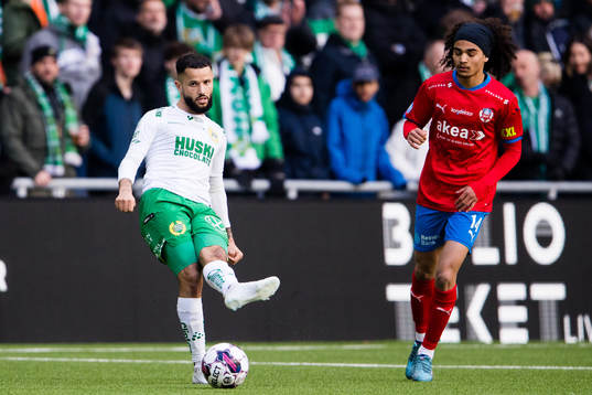 Hammarbys Mohanad Jeahze och Helsingborgs Adam Kaied