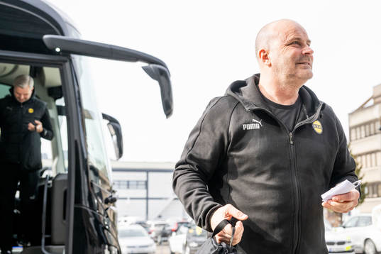 Geir Bakke, coach of Lillestrøm, arrives