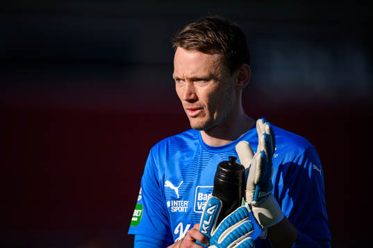Västerås målvakt Anton Fagerström deppar