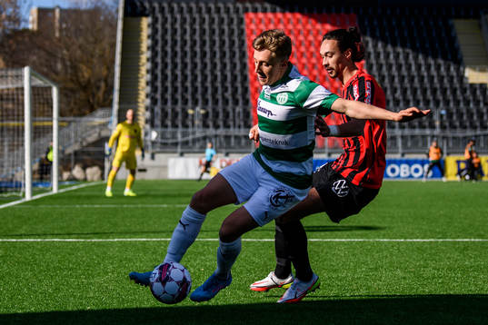 Västerås Simon Gefvert och Brommapojkarnas Monir Jelassi