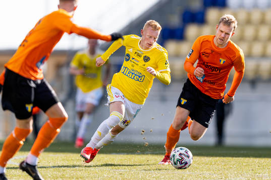 Falkenbergs Wilhelm Ärlig och Torns Adam Olofsson