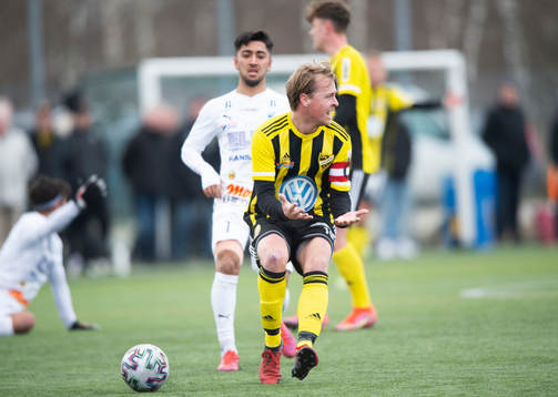 IFK Hässleholms Robin Strömberg i matchen i div. 2 Södra