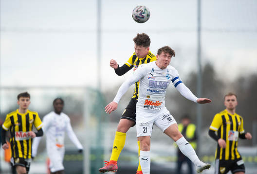 IFK Hässleholms Max Nilsson i matchen i div. 2 Södra