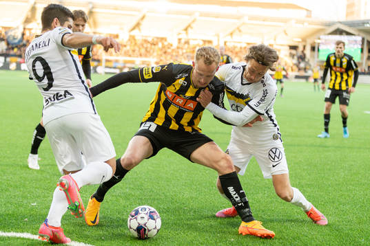 s Nicolas Stefanelli och Axel Björnström