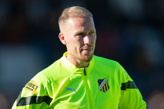 Häckens Mikkel Rygaard Jensen på line up innan