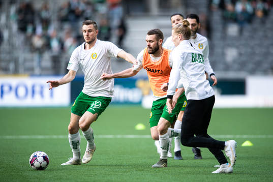 Hammarbys Richard Magyar och Mads Fenger