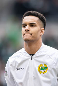 Hammarbys målvakt Oliver Dovin