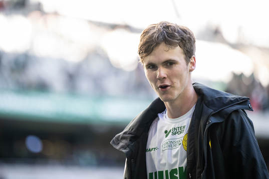 Hammarbys Williot Swedberg jublar