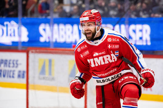 Timrås Robin Hanzl jublar
