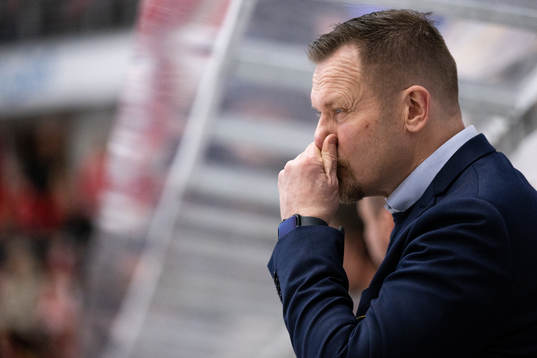 Djurgårdens tränare Joakim Fagervall deppar