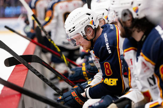 Djurgårdens Linus Arnesson deppar