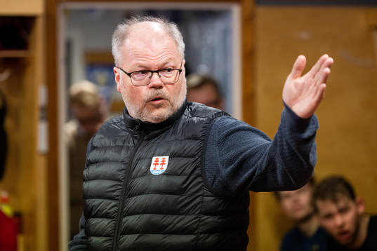 Timrås sportchef Kent Norberg i omklädningsrummet