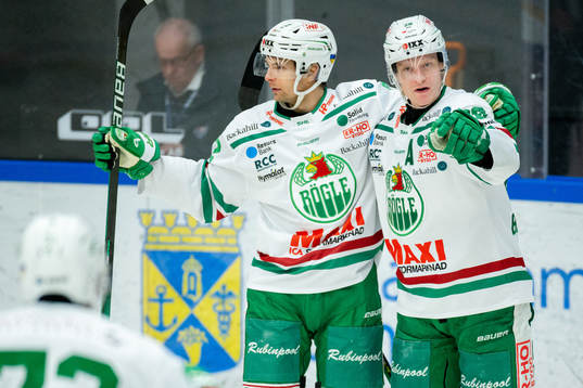 Rögles Anton Bengtsson jublar