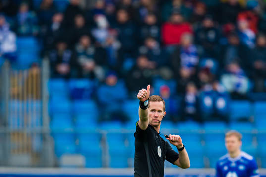 Kristoffer Hagenes, referee