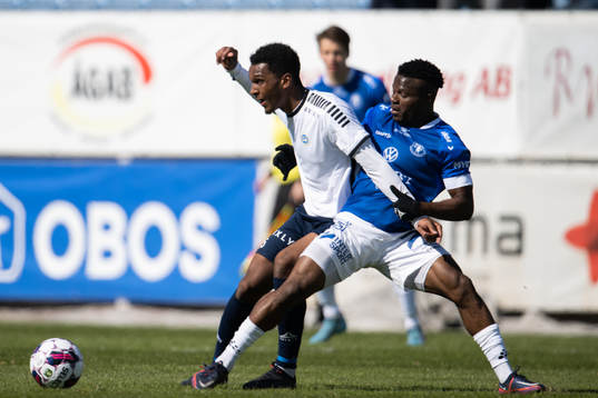 Trelleborgs Henry Offia och Utsiktens Mikael Konrads Ceïde