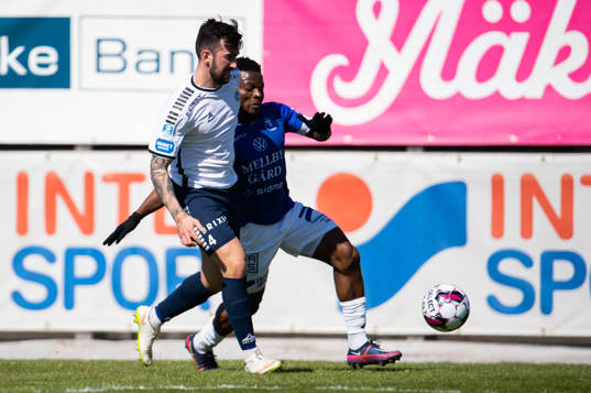Trelleborgs Henry Offia och Utsiktens Allan Mohideen