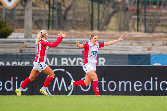 Anna Nerland Aahjem of Lyn celebrates